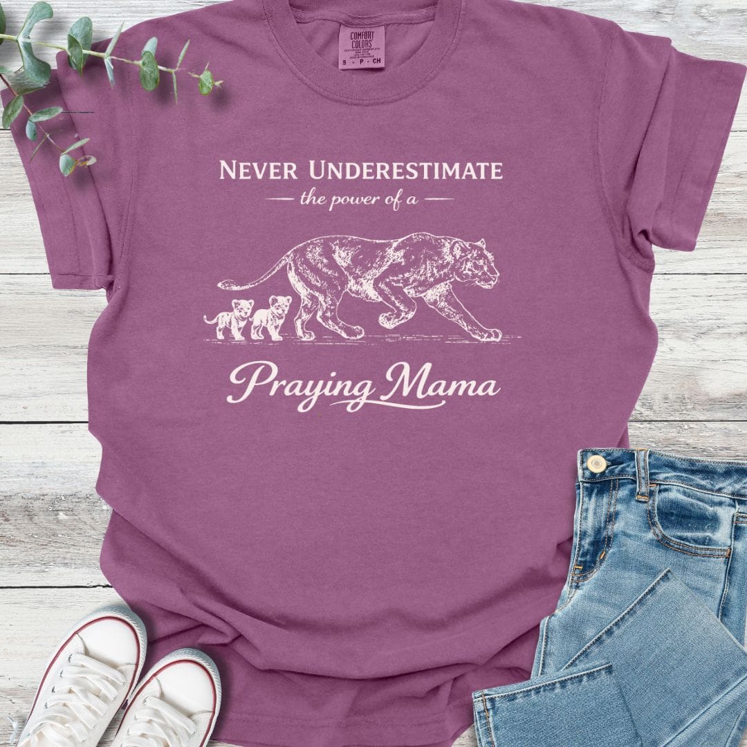 Prayer Mama T-Shirt - Christian graphic tee