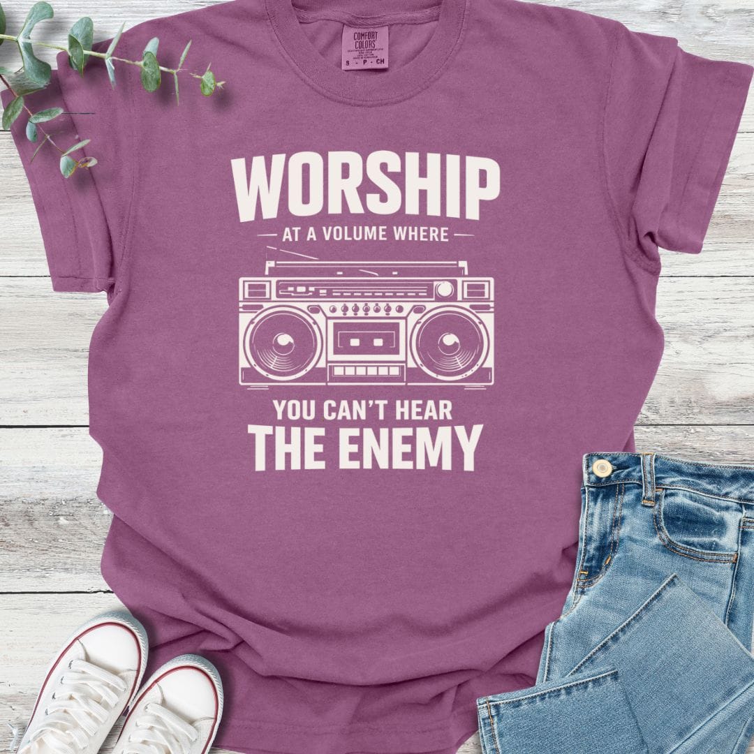 Worship Loud T-Shirt in Berry - Christian graphic tee