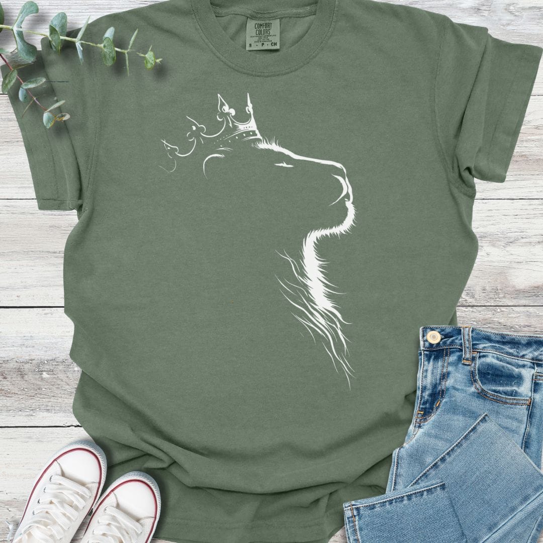 Royal Lion T-shirt in Moss - Christian graphic tee