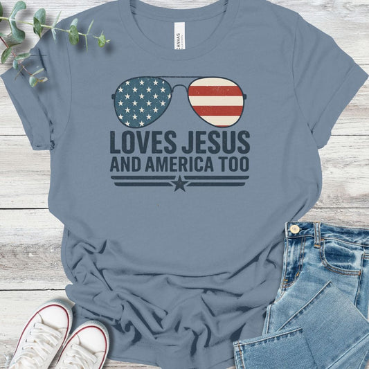American Loves T-Shirt