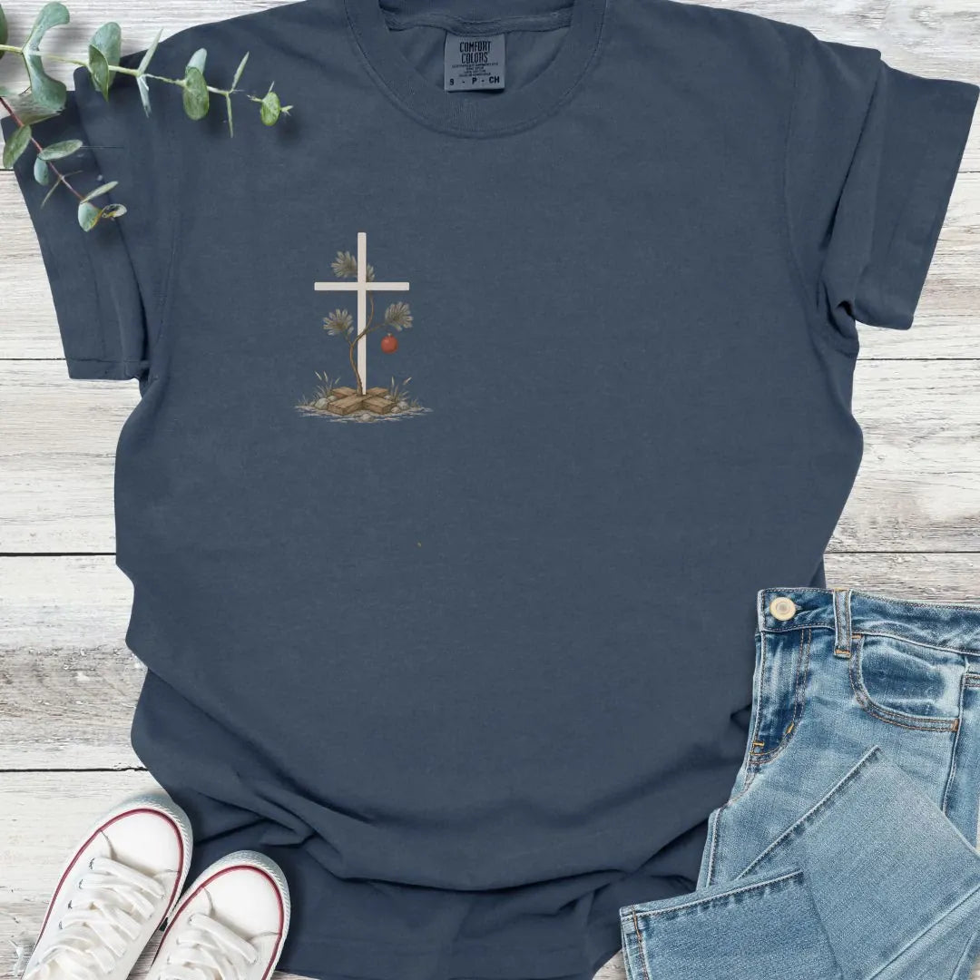 Simple Christmas T-Shirt - Christian graphic tee